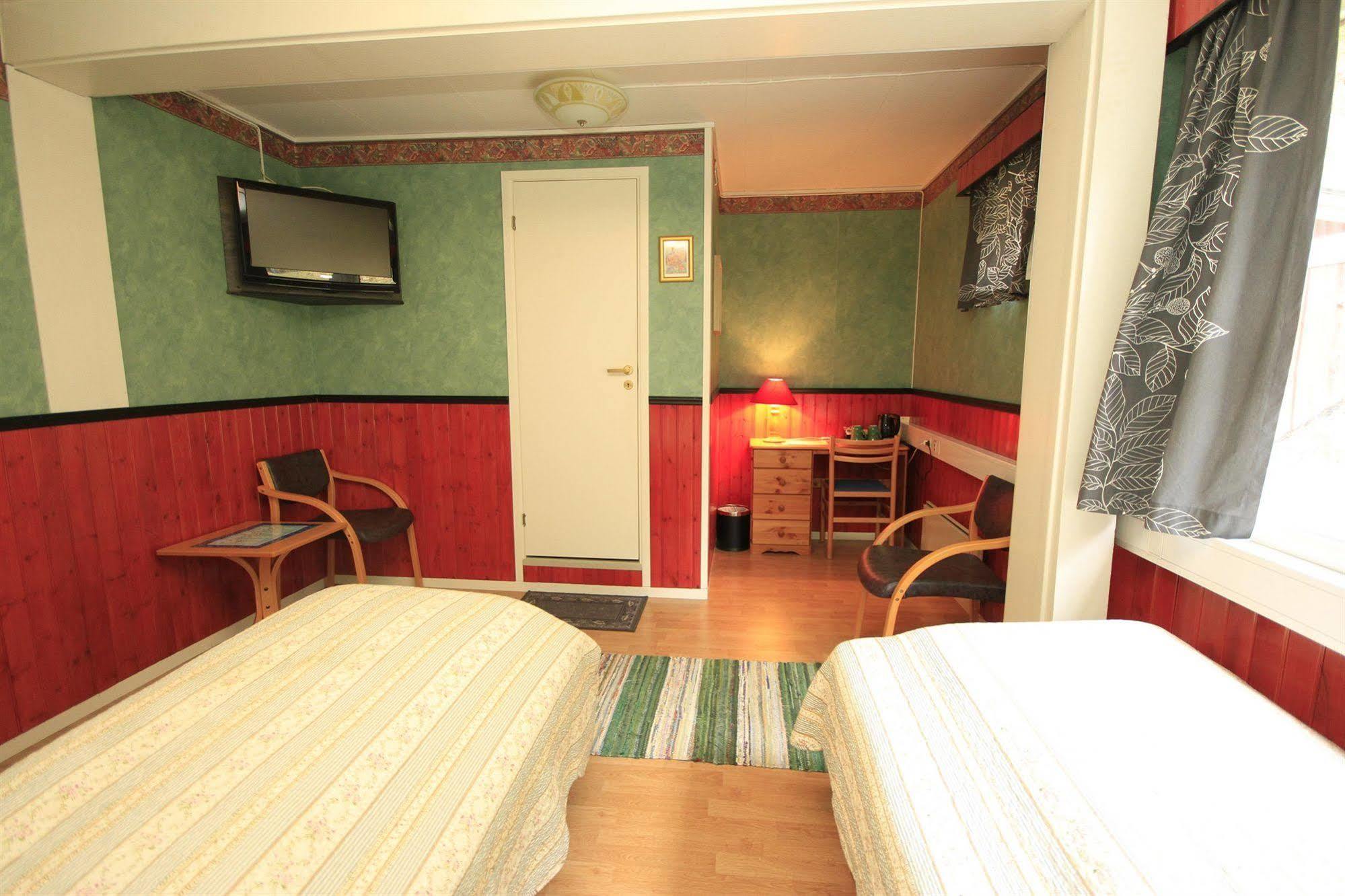 Valldal Fjord Lodge B&B Екстер'єр фото