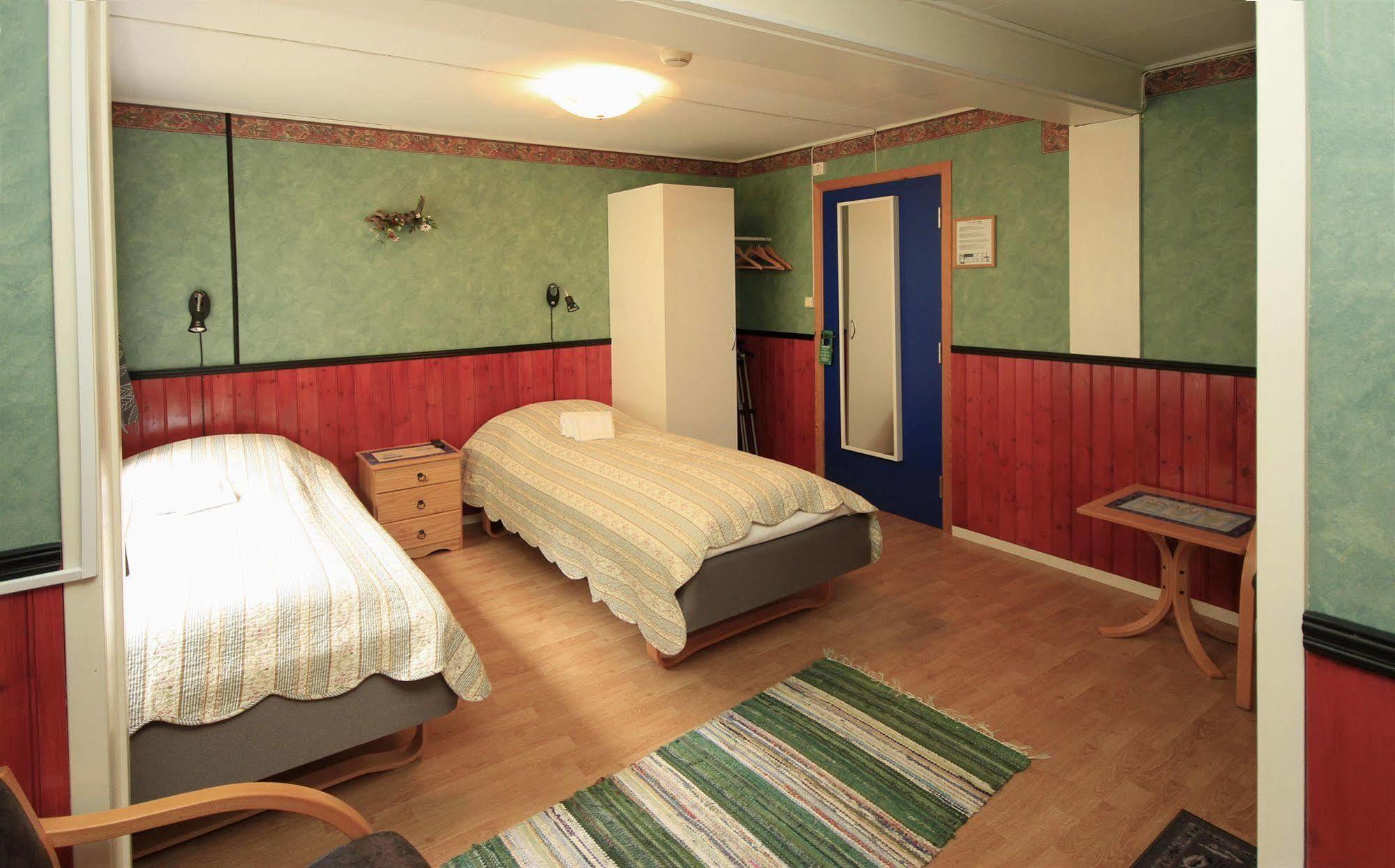 Valldal Fjord Lodge B&B Екстер'єр фото