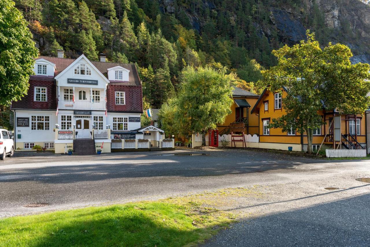 Valldal Fjord Lodge B&B Екстер'єр фото